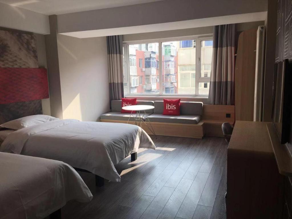 Hotel Ibis Shenyang North Station Exterior foto