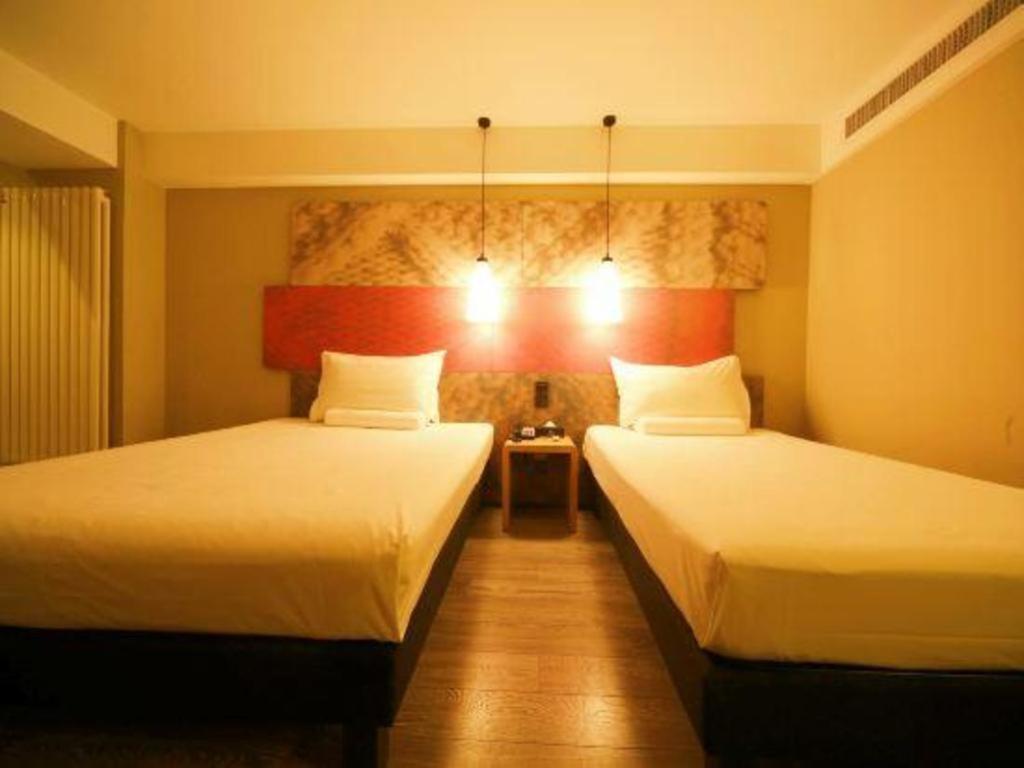 Hotel Ibis Shenyang North Station Exterior foto