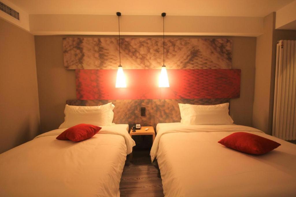 Hotel Ibis Shenyang North Station Exterior foto