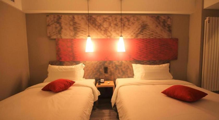 Hotel Ibis Shenyang North Station Exterior foto
