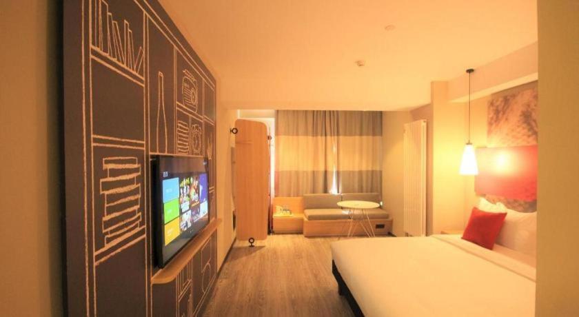 Hotel Ibis Shenyang North Station Exterior foto